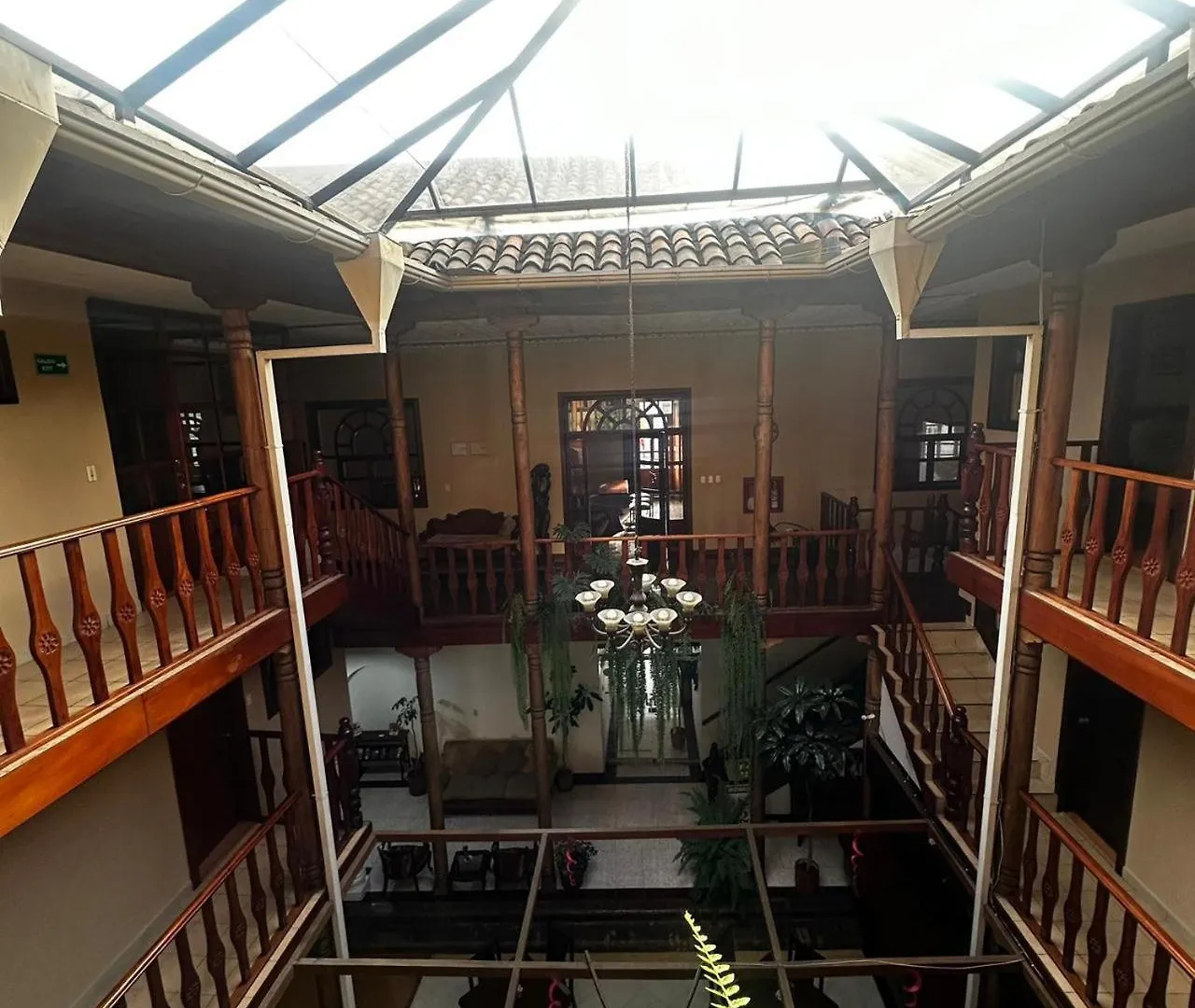 Hotel Coronel Cuenca